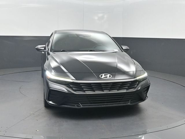 2025 Hyundai Elantra SEL Sport IVT - 23062769 - 28