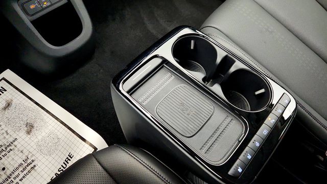 2025 Hyundai IONIQ 5 Limited AWD - 22998969 - 16