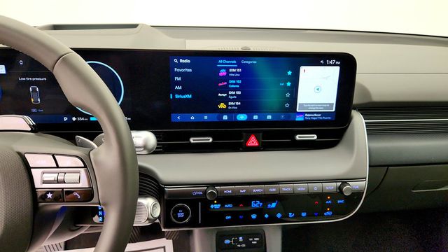 2025 Hyundai IONIQ 5 Limited AWD - 23060228 - 16