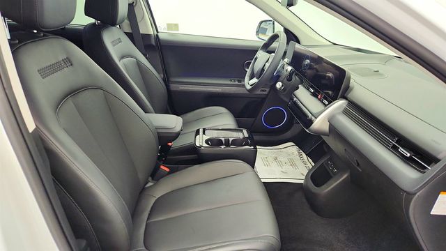 2025 Hyundai IONIQ 5 Limited AWD w/ 20'' Wheels & Premium Leather Seating - 22998969 - 24