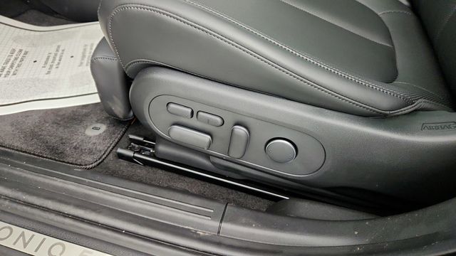 2025 Hyundai IONIQ 5 Limited RWD - 22942881 - 11