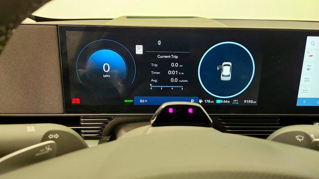 2025 Hyundai IONIQ 5 Limited RWD - 23063254 - 13