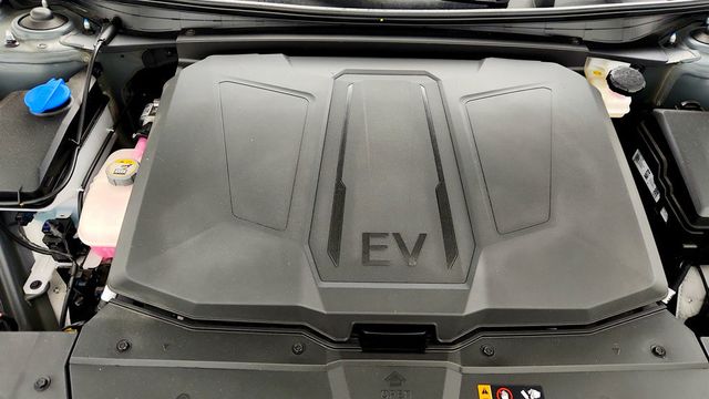 2025 Hyundai IONIQ 5 Limited RWD *Ltd Avail* - 23012327 - 27