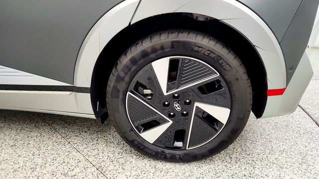 2025 Hyundai IONIQ 5 Limited RWD *Ltd Avail* - 23012327 - 8