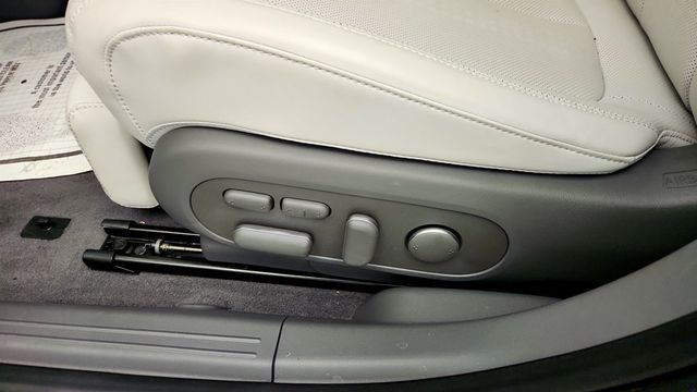 2025 Hyundai IONIQ 5 Limited RWD *Ltd Avail* - 23012522 - 10