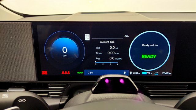 2025 Hyundai IONIQ 5 Limited RWD *Ltd Avail* - 23043034 - 13