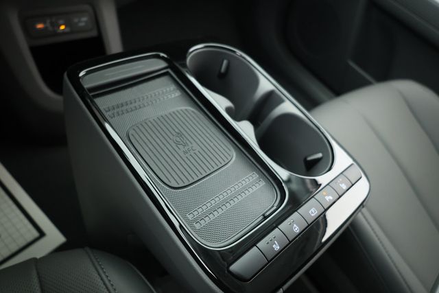 2025 Hyundai IONIQ 5 SE AWD - 22926119 - 13