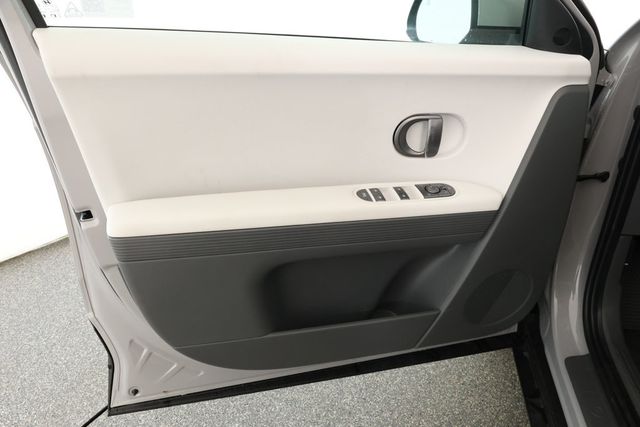 2025 Hyundai IONIQ 5 SE AWD - 22926119 - 7