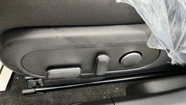 2025 Hyundai IONIQ 5 SE AWD - 22965177 - 9