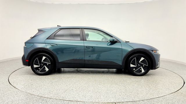 2025 Hyundai IONIQ 5 SE AWD - 22965177 - 3