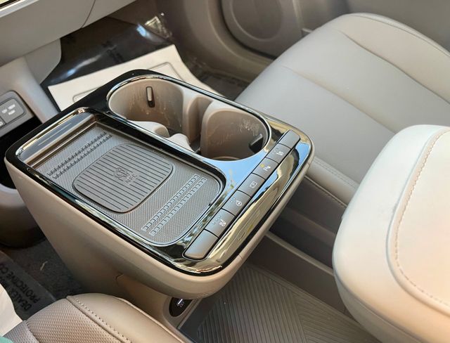 2025 Hyundai IONIQ 5 SEL - 22917792 - 14