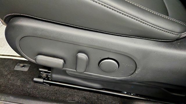 2025 Hyundai IONIQ 5 SEL AWD *Ltd Avail* - 22965342 - 9