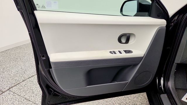 2025 Hyundai IONIQ 5 SEL RWD - 23009487 - 9