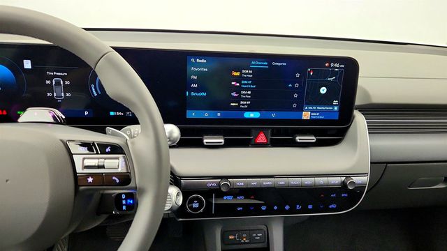 2025 Hyundai IONIQ 5 SEL RWD - 23009487 - 16