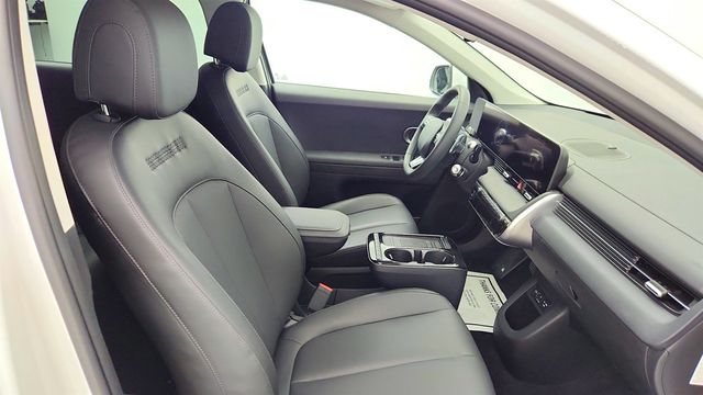 2025 Hyundai IONIQ 5 SEL RWD - 23009588 - 22