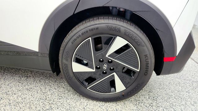 2025 Hyundai IONIQ 5 SEL RWD - 23009588 - 8