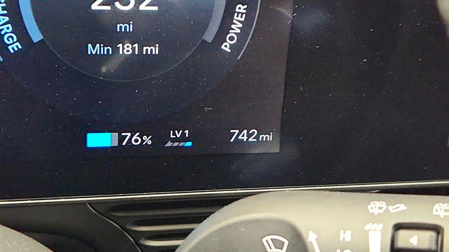 2025 Hyundai IONIQ 5 SEL RWD - 23015394 - 13