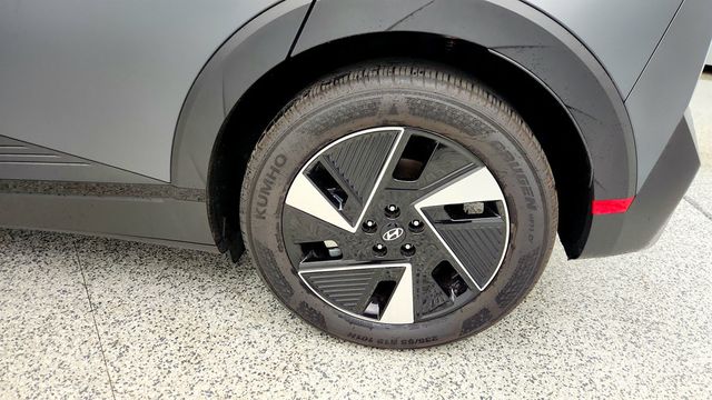 2025 Hyundai IONIQ 5 SEL RWD - 23015886 - 8