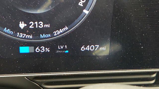 2025 Hyundai IONIQ 5 SEL RWD *Ltd Avail* - 23015404 - 12