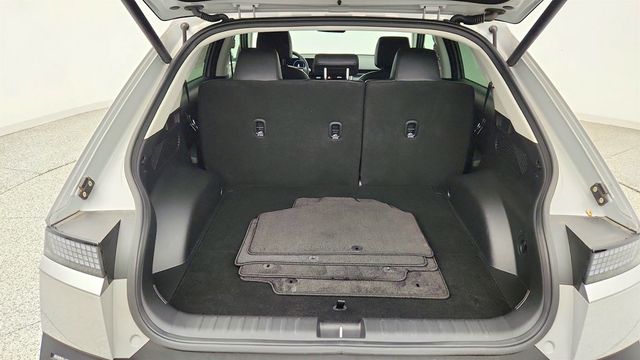 2025 Hyundai IONIQ 5 SEL RWD *Ltd Avail* - 23015404 - 19