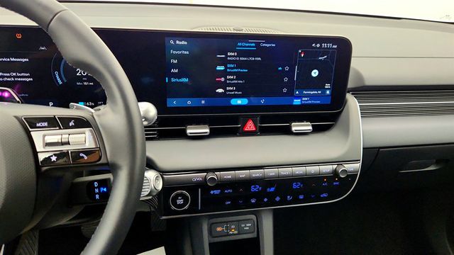 2025 Hyundai IONIQ 5 SEL RWD *Ltd Avail* - 23015410 - 15