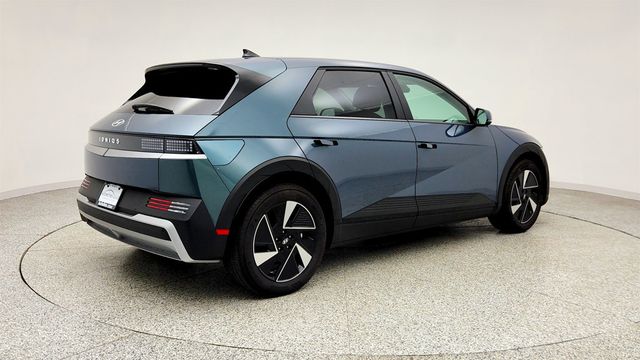 2025 Hyundai IONIQ 5 SE RWD *Ltd Avail* - 23013156 - 4