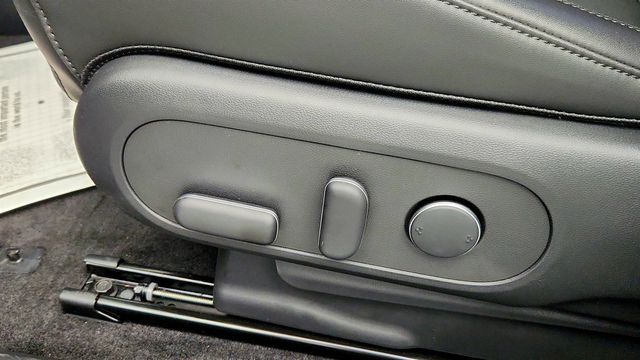 2025 Hyundai IONIQ 5 SE RWD *Ltd Avail* - 23015398 - 9