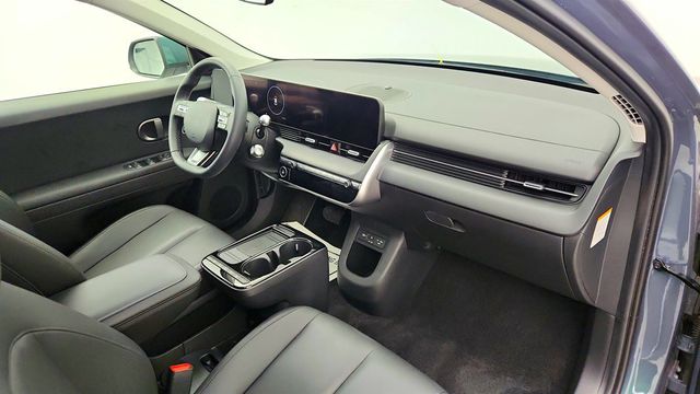 2025 Hyundai IONIQ 5 SE RWD *Ltd Avail* - 23015398 - 22