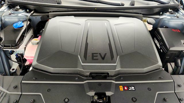 2025 Hyundai IONIQ 5 SE RWD *Ltd Avail* - 23015398 - 24