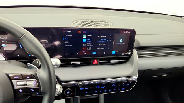 2025 Hyundai IONIQ 5 SE Standard Range RWD - 23093301 - 13