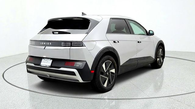 2025 Hyundai IONIQ 5 SE Standard Range RWD - 23093301 - 4