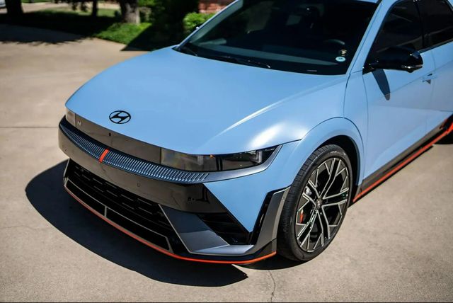 2025 Hyundai IONIQ 5 N AWD - 22938502 - 13