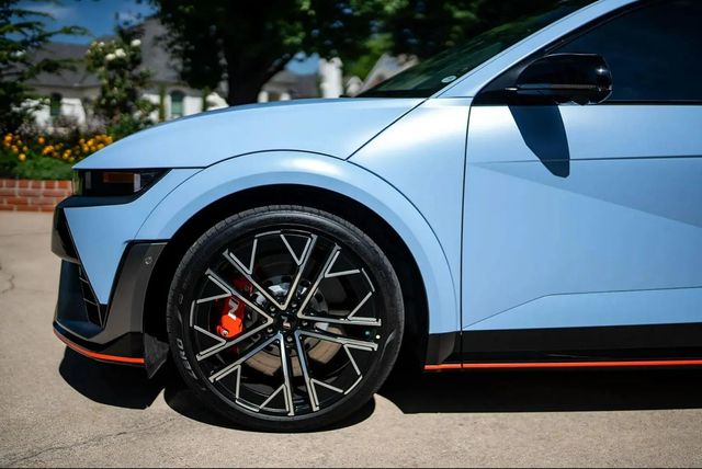 2025 Hyundai IONIQ 5 N AWD - 22938502 - 14