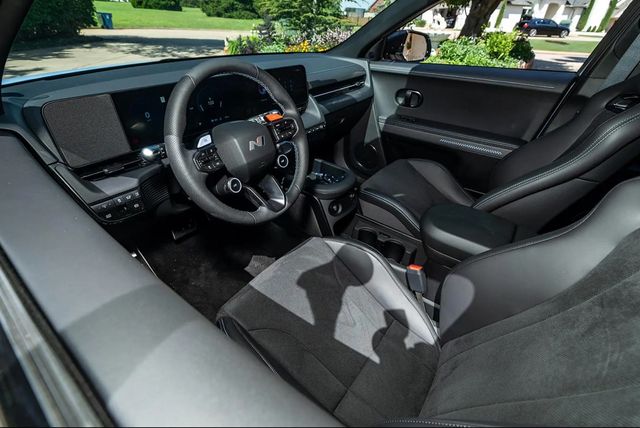 2025 Hyundai IONIQ 5 N AWD - 22938502 - 22