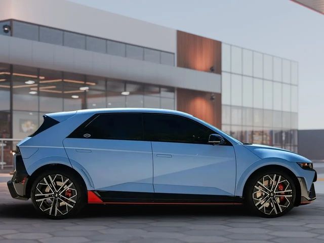 2025 Hyundai IONIQ 5 N AWD - 22938502 - 6