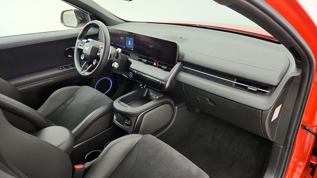 2025 Hyundai IONIQ 5 N AWD - 22950019 - 25