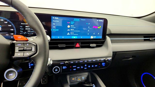 2025 Hyundai IONIQ 5 N AWD - 22960740 - 15