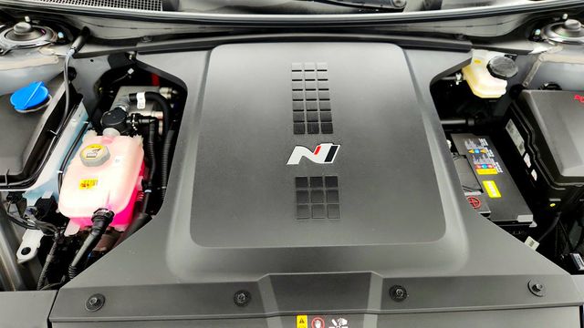 2025 Hyundai IONIQ 5 N AWD - 22960740 - 26