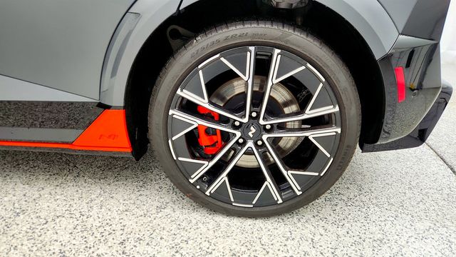 2025 Hyundai IONIQ 5 N AWD - 22960740 - 8