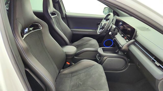 2025 Hyundai IONIQ 5 N AWD - 22978367 - 23