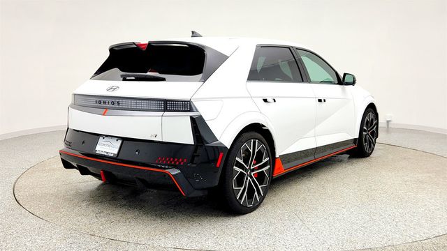 2025 Hyundai IONIQ 5 N AWD - 22978367 - 4