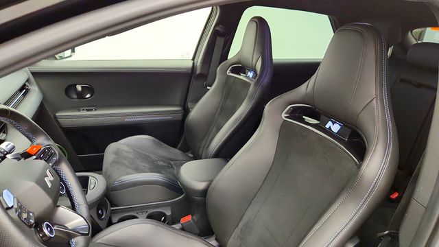 2025 Hyundai IONIQ 5 N AWD - 23098496 - 19