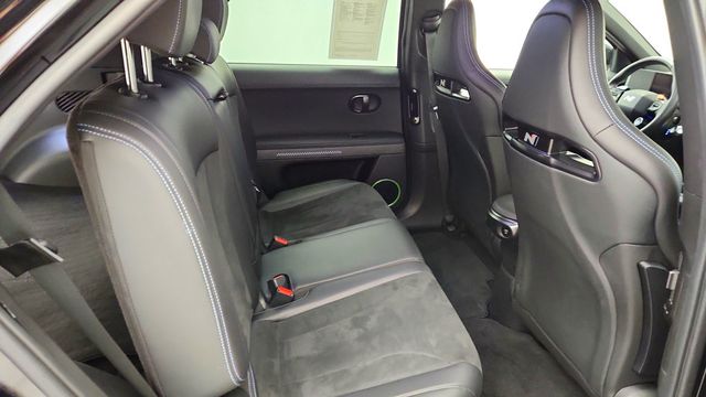 2025 Hyundai IONIQ 5 N AWD - 23098496 - 22