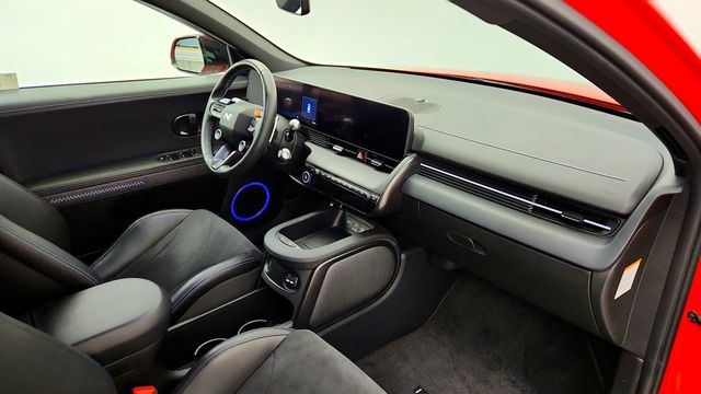 2025 Hyundai IONIQ 5 N AWD - 23098544 - 25