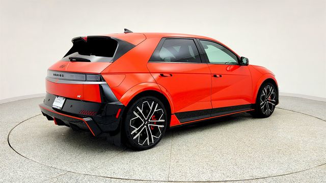 2025 Hyundai IONIQ 5 N AWD w/ 21'' Wheels & N Grin Boost - 22992294 - 4