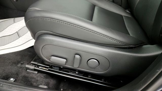 2025 Hyundai Kona Limited - 22942865 - 11