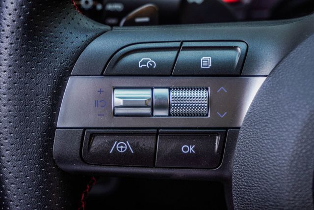 2025 Hyundai Kona N Line S FWD - 23066604 - 36