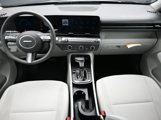 2025 Hyundai Kona SE - 22998134 - 10