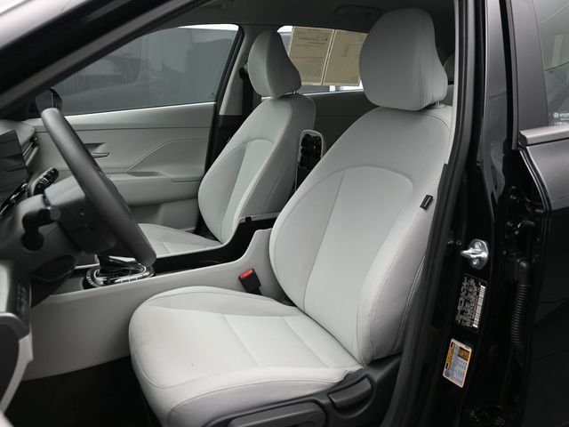 2025 Hyundai Kona SE - 22998134 - 4