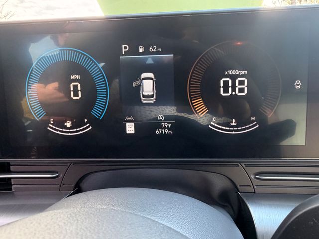 2025 Hyundai Kona SE - 22988037 - 4